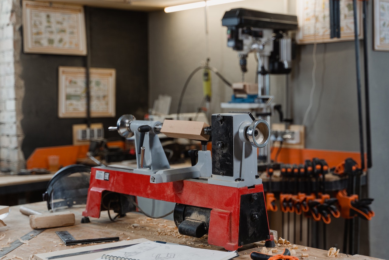 Why Are Wood Lathes So Expensive? (5 Reasons You Need To Know)